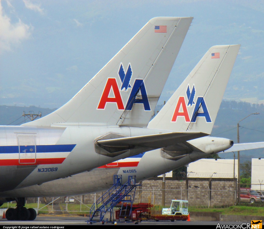 N33069 - Airbus A300B4-605R - American Airlines