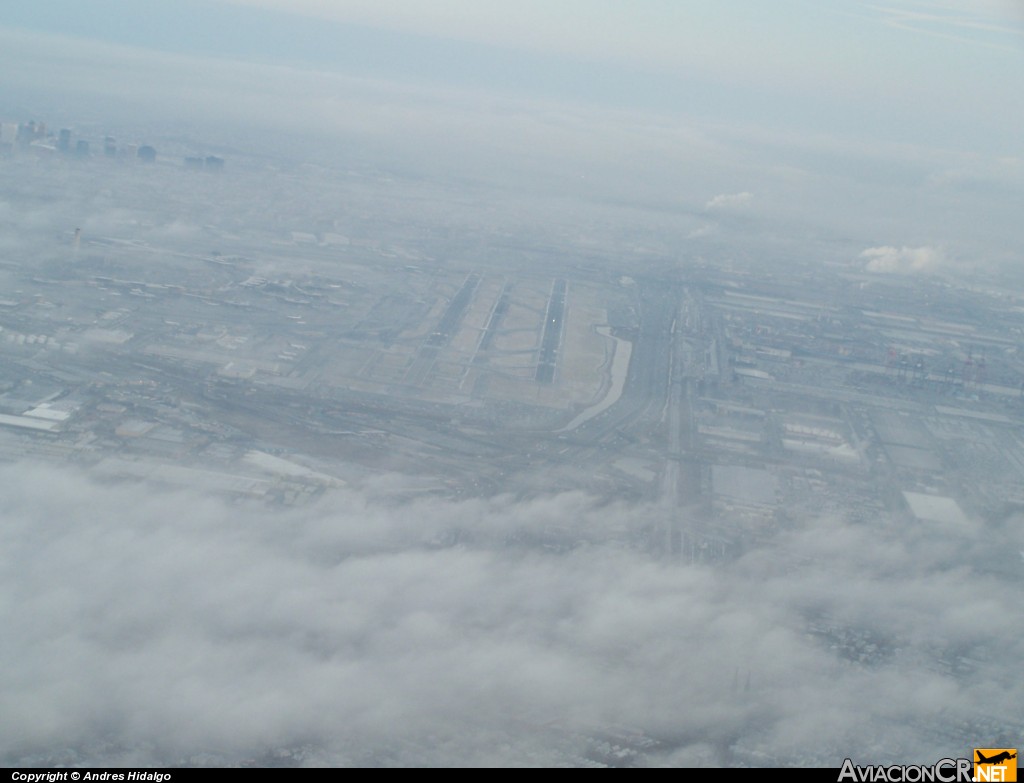 N61304 - Boeing 737-3T0 - Continental Airlines