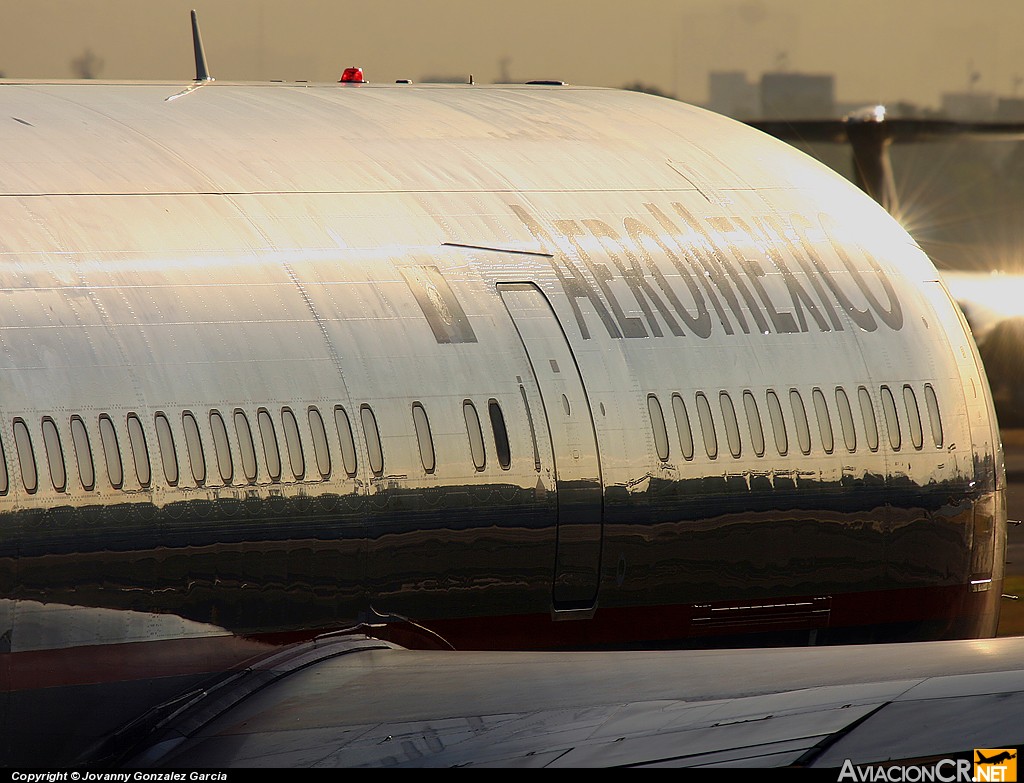 XA-APB - Boeing 767-3Q8(ER) - Aeromexico