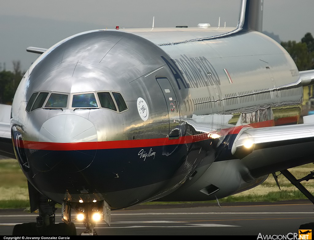 N745AM - Boeing 777-2Q8/ER - Aeromexico