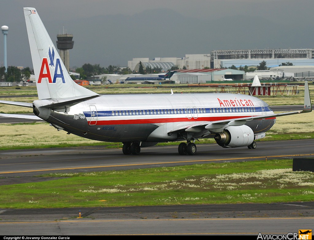 N923AN - Boeing 737-823 - American Airlines