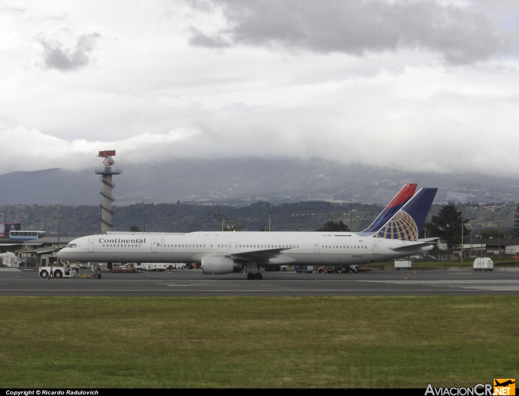N57855 - Boeing 757-324 - Continental Airlines