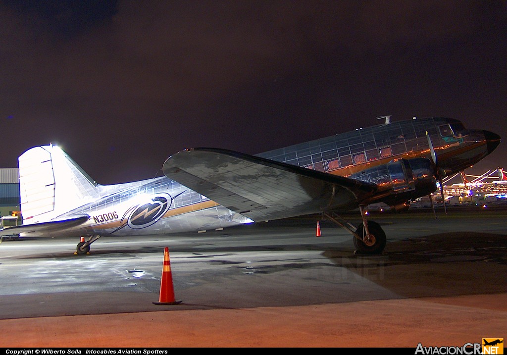 N3006 - Douglas DC-3 - Desconocida