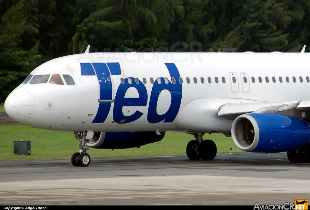 N407UA - Airbus A320-232 - TED