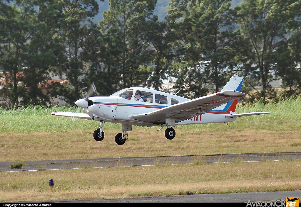 TI-ANI - Piper PA-28-181 Cherokee Archer II - ECDEA - Escuela Costarricense de Aviación