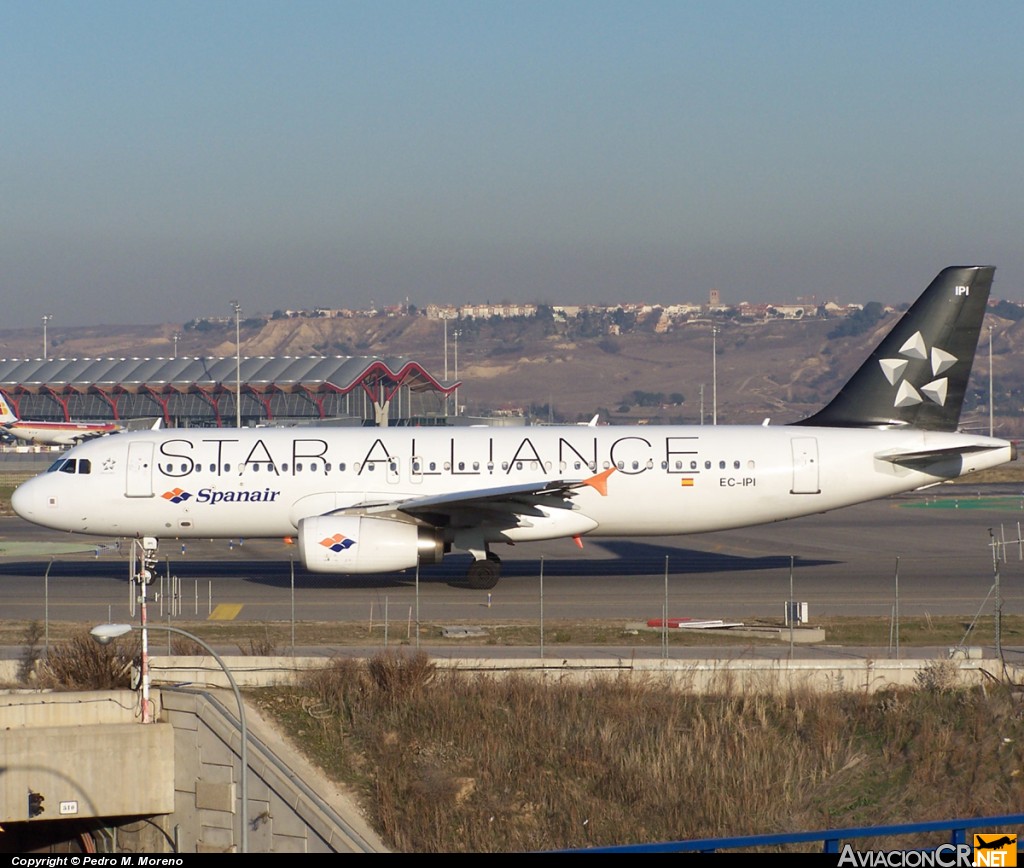 EC-IPI - Airbus A320-232 - Spanair