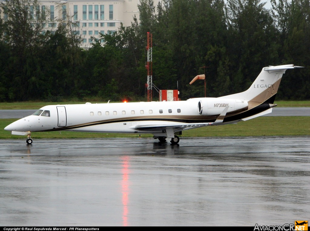 N730BH - Embraer EMB-135BJ Legacy 600 - Briad Restaurant Group