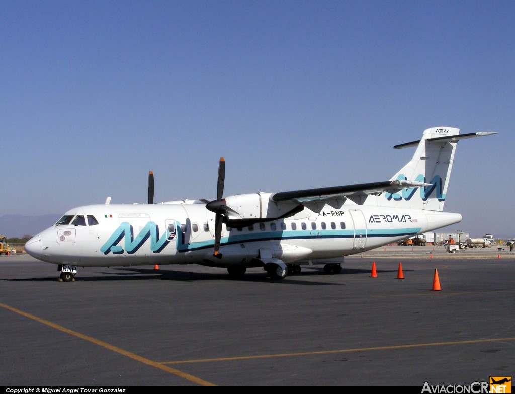 XA-RNP - ATR 42-320 - Aeromar