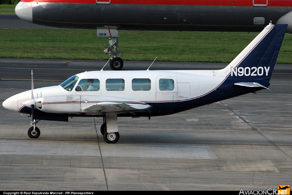 N9020Y - Piper PA-31-310 Navajo - Airolina Inc.