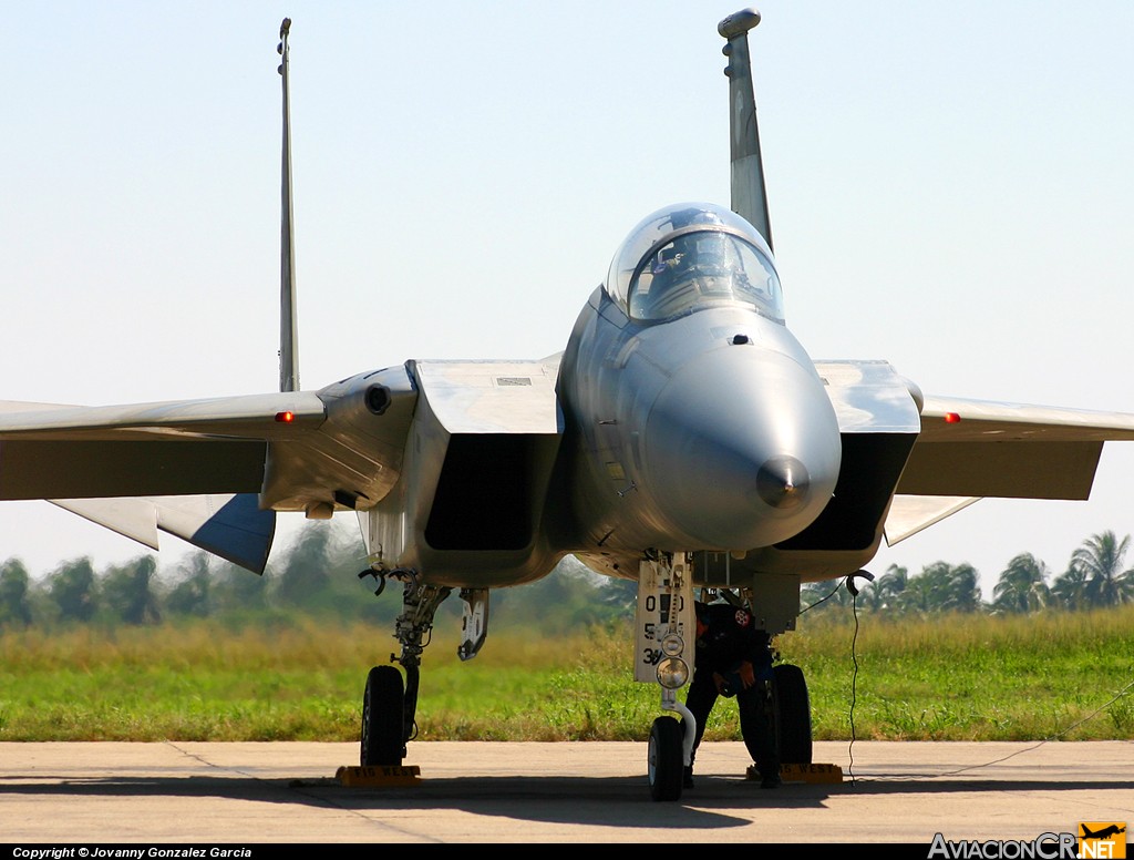 75-053 - McDonnell Douglas F-15 Eagle - USAF - United States Air Force - Fuerza Aerea de EE.UU