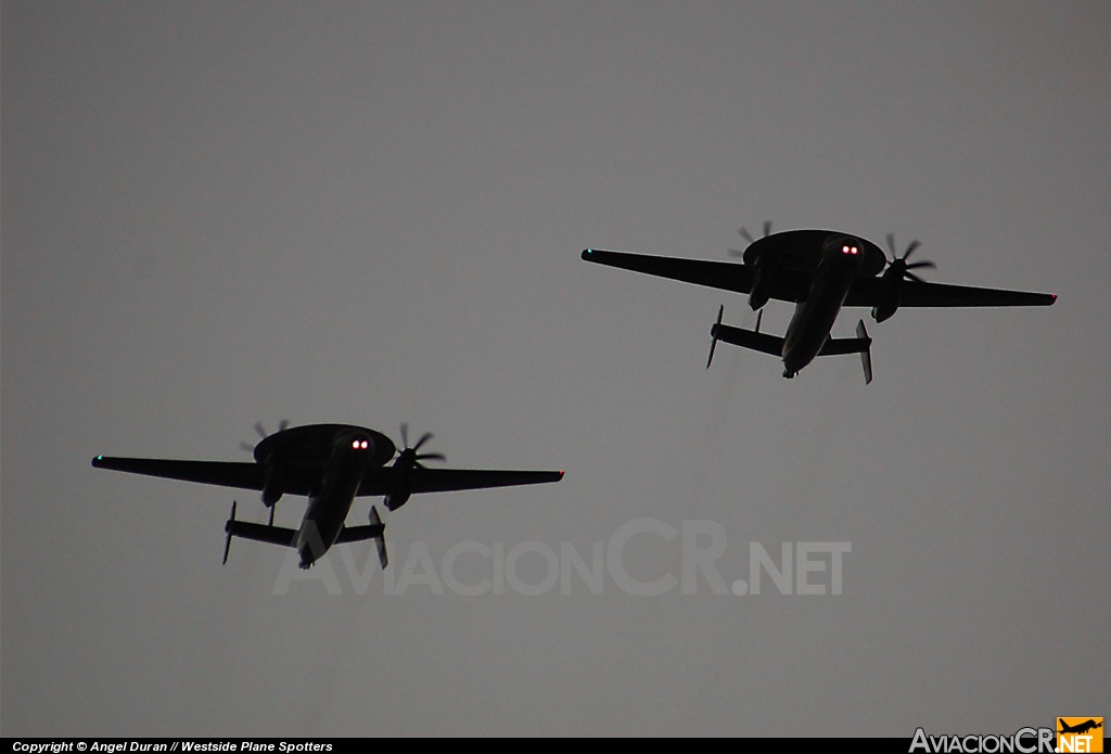  - Grumman E-2  Hawkeye 2000 - US NAVY