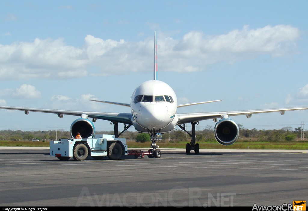 C-FOBH - Boeing 757-236 - Skyservice Airlines