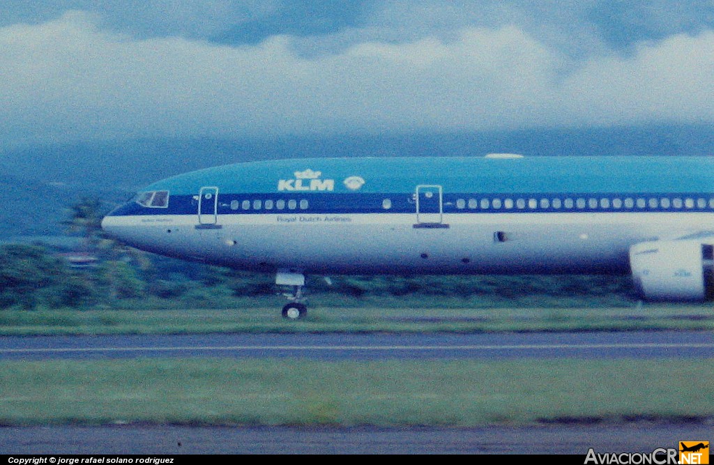 PH-KCA - McDonnell Douglas MD-11 - KLM - Royal Dutch Airlines