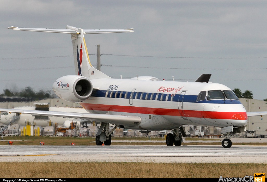 N837AE - Embraer ERJ-140 Regional Jet (Genérico) - American Eagle