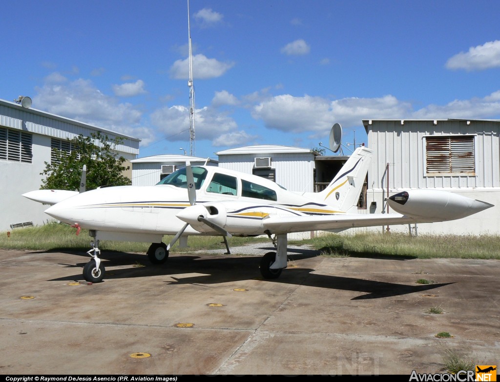 N310MC - Cessna 310R - Policia de Puerto Rico