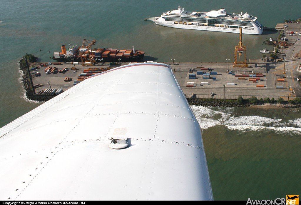 TI-ANI - Piper PA-28-181 Cherokee Archer II - ECDEA - Escuela Costarricense de Aviación