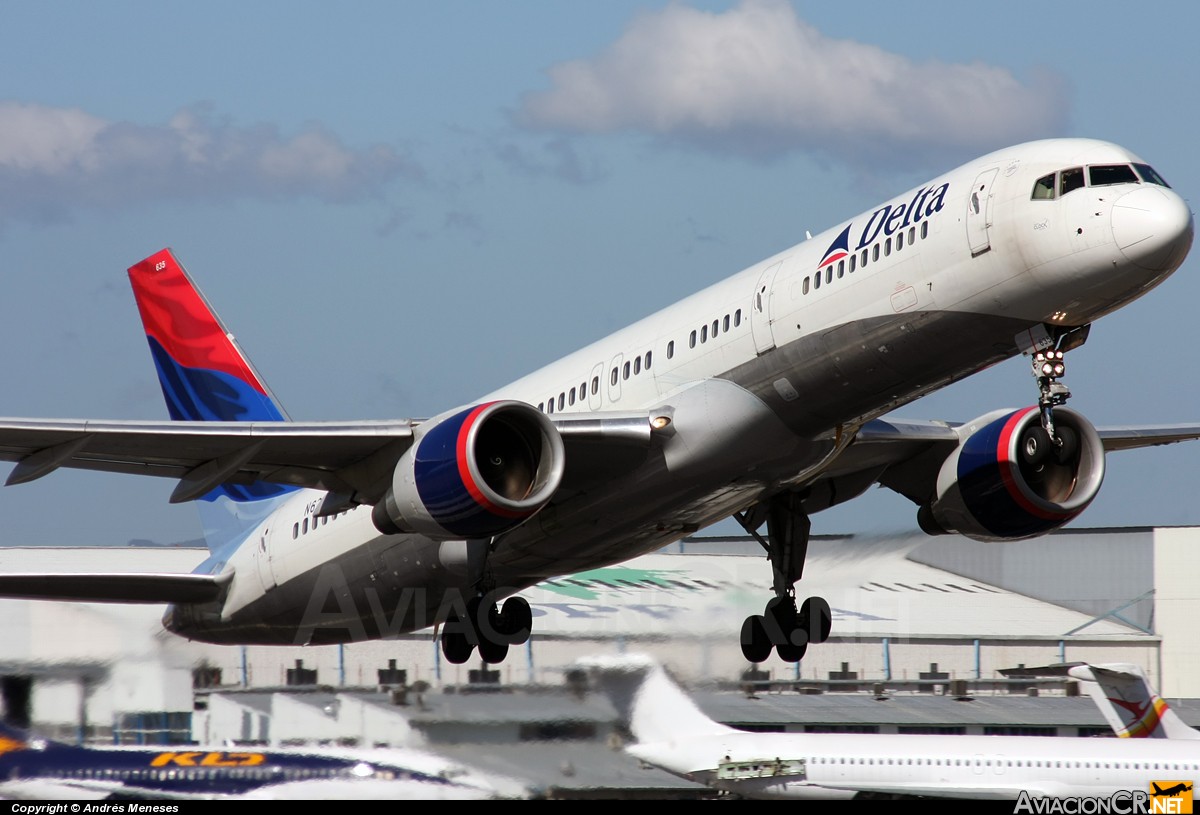 N635DL - B757-232 - Delta Air Lines