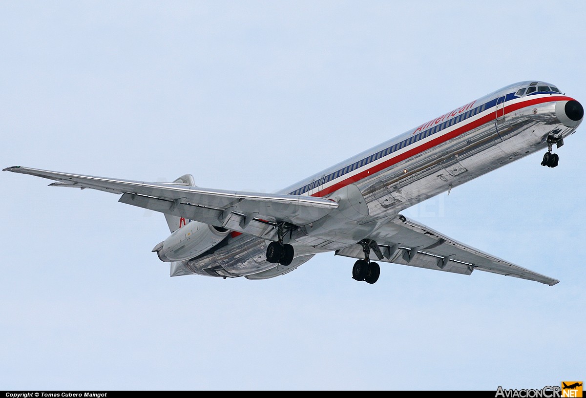 N566AA - McDonnell Douglas MD-83 (DC-9-83) - American Airlines