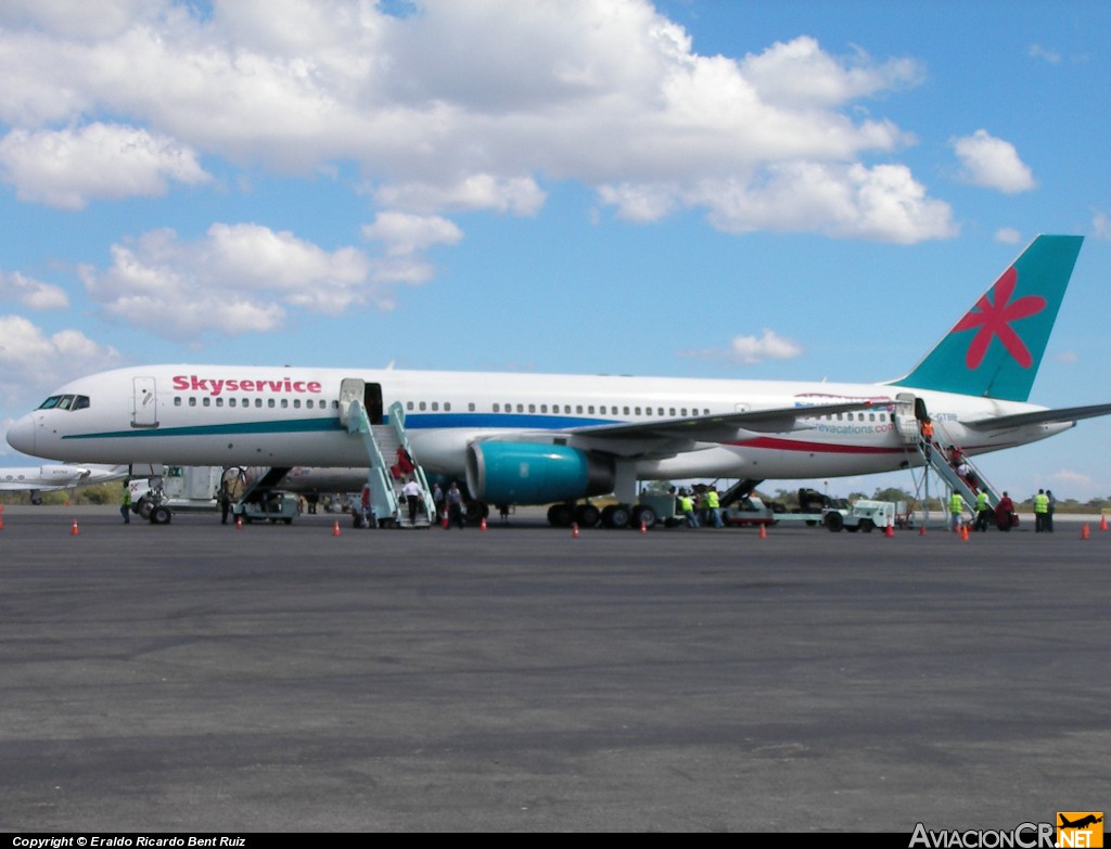 C-GTBB - Boeing 757-28A - Skyservice Airlines