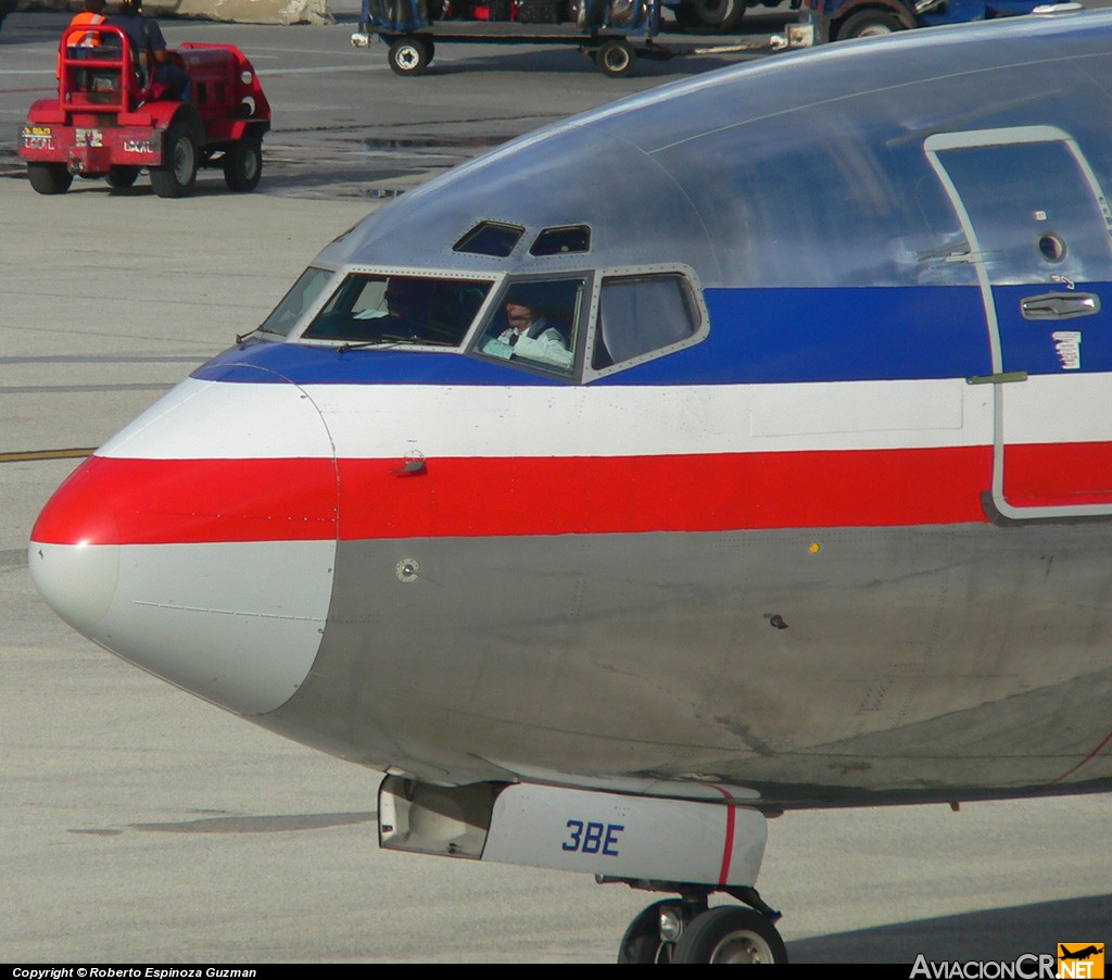 N928AN - Boeing 737-823 - American Airlines