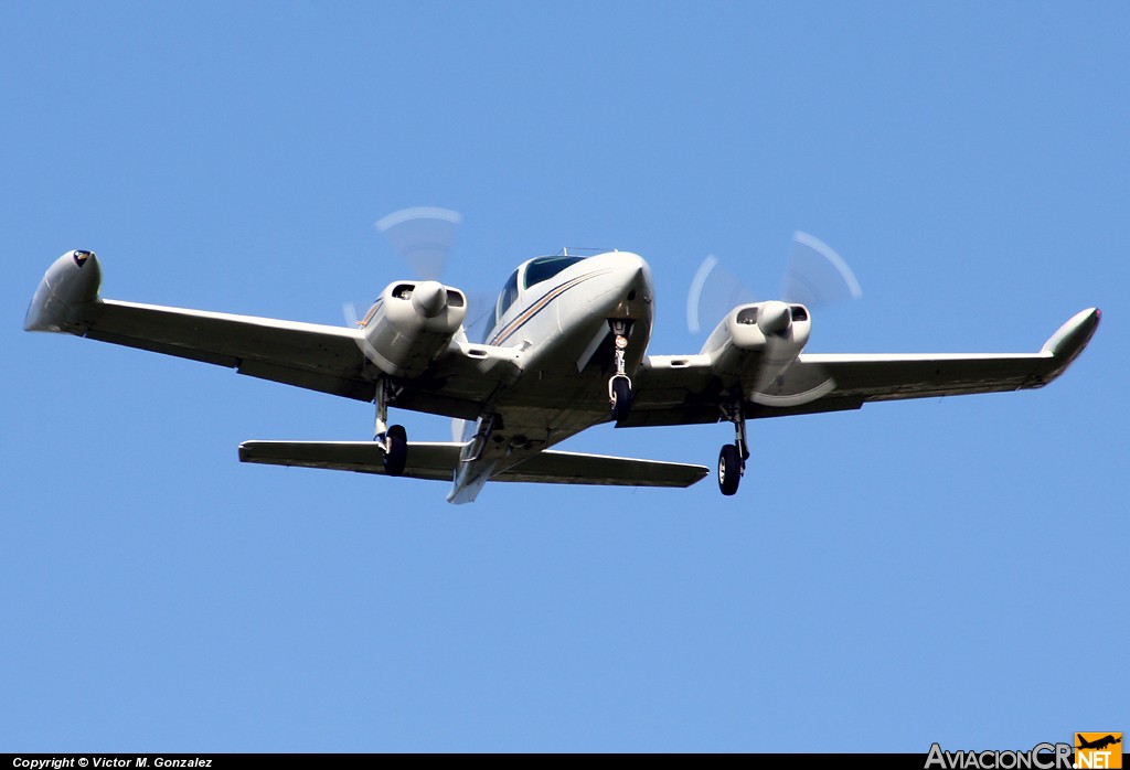 N310MC - Cessna 310R - Policia de Puerto Rico