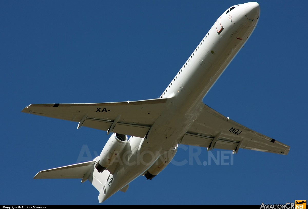 XA-MQJ - Fokker 100 - Click mexicana