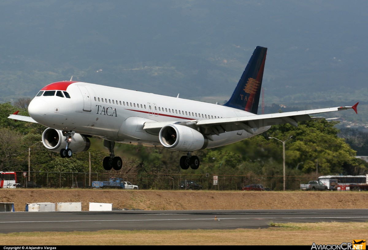 N492TA - Airbus A320-233 - TACA