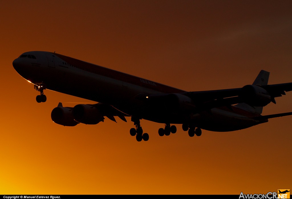 EC-IOB - Airbus A340-642 - Iberia