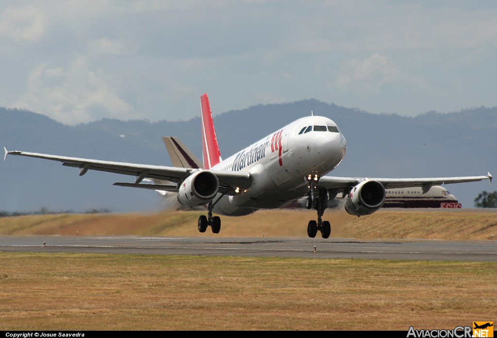 EI-TAF - Airbus A320-233 - Martinair