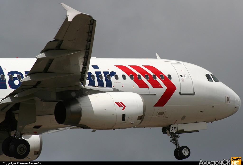 EI-TAF - Airbus A320-233 - Martinair