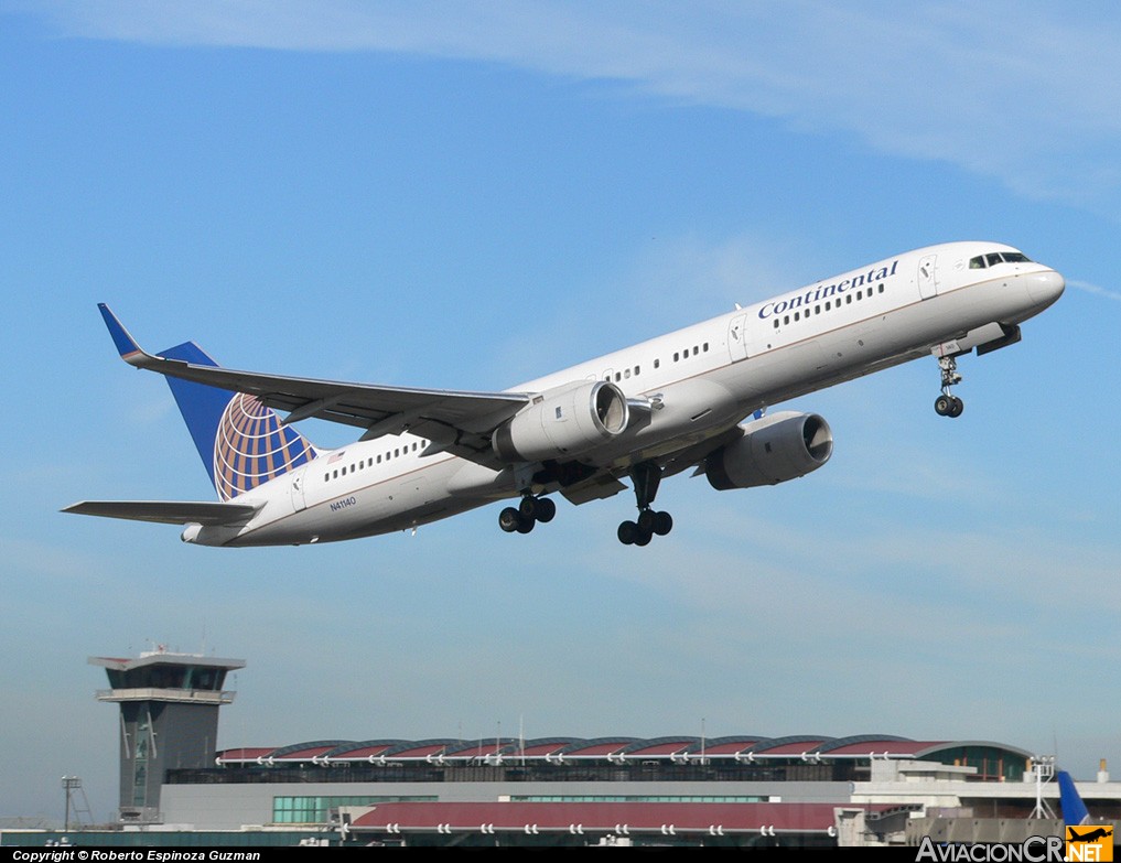 N41140 - Boeing 757-224 - Continental Airlines