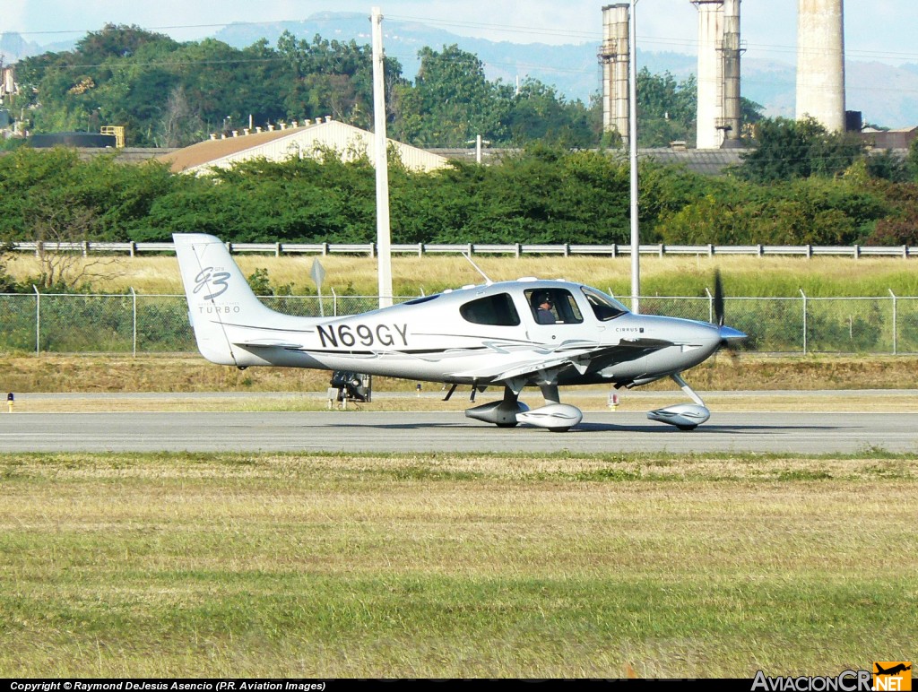 N69GY - Cirrus SR22 - Privado
