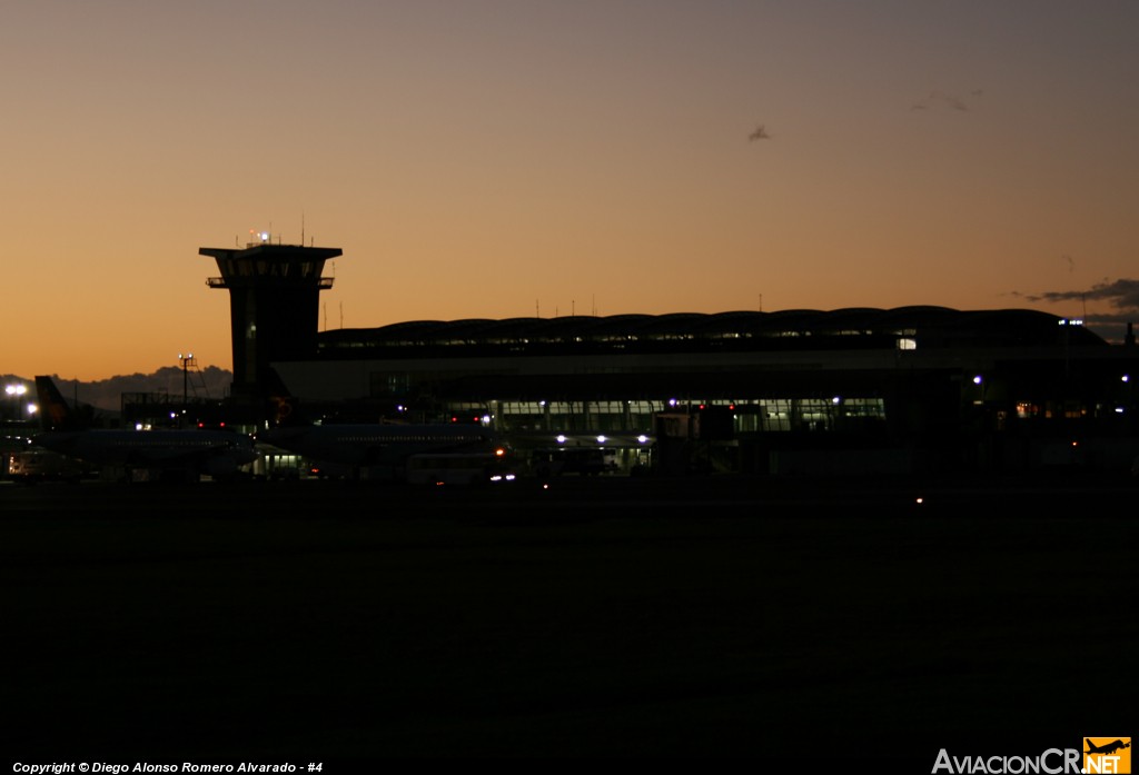 MROC - Aeropuerto - Terminal