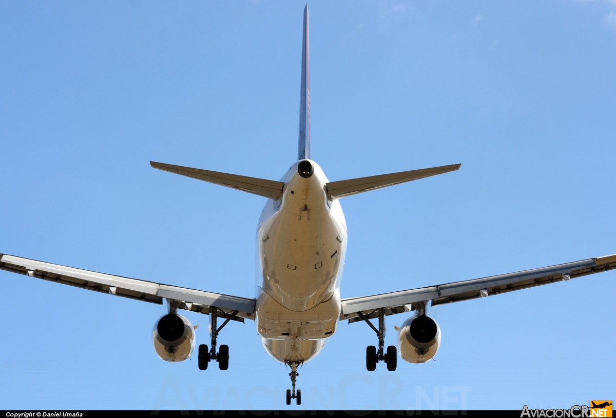 N493TA - Airbus A320-233 - TACA