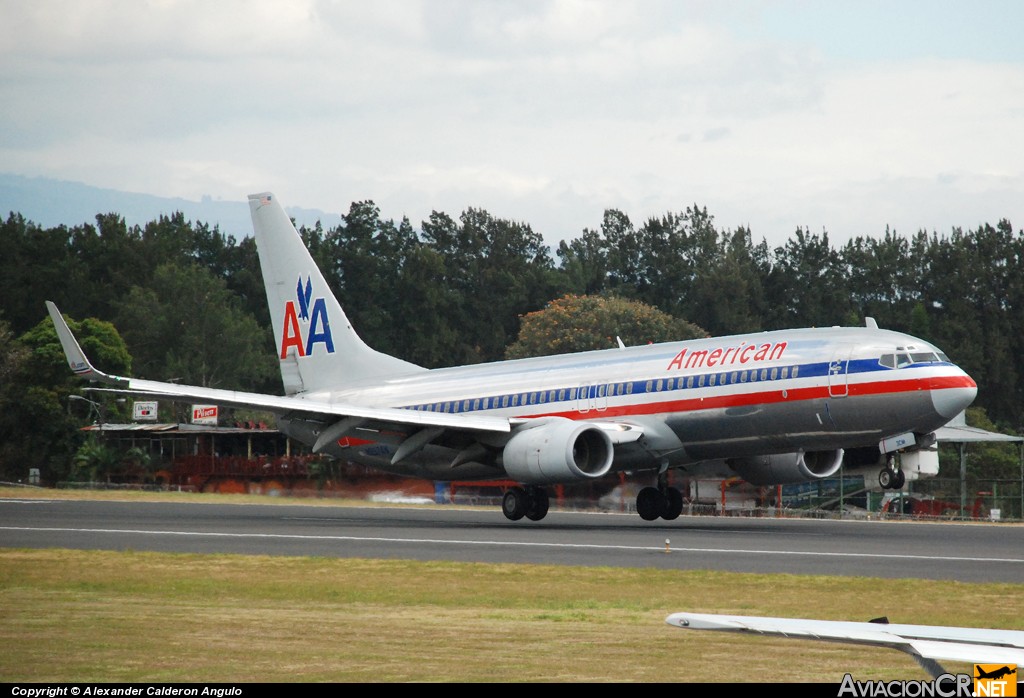 N957AN - Boeing 737-823 - American Airlines