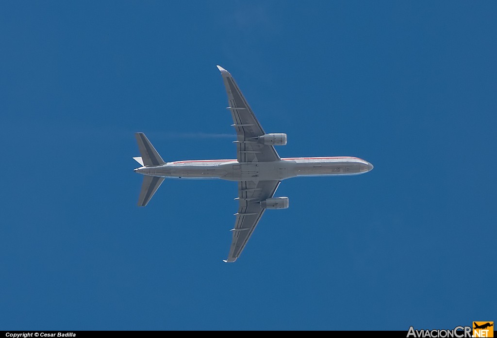 N659AA - Boeing 757-223 - American Airlines