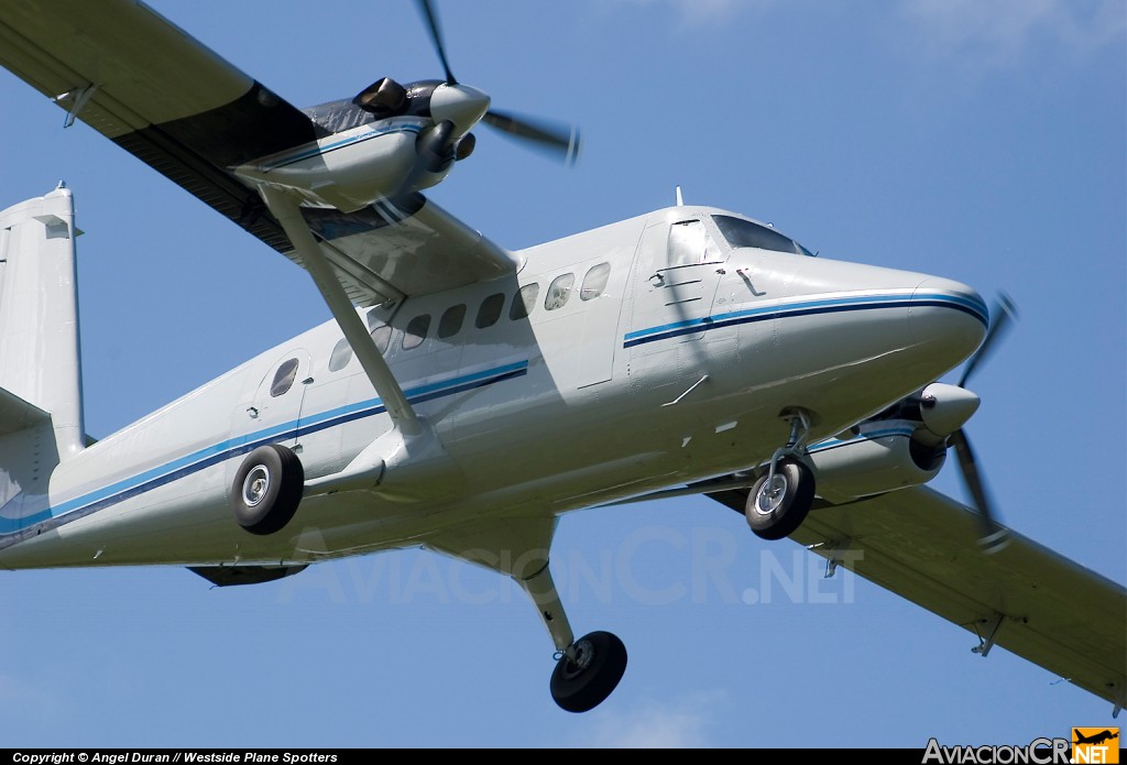 N10EA - De Havilland Canada DHC-6-200 Twin Otter - Privado