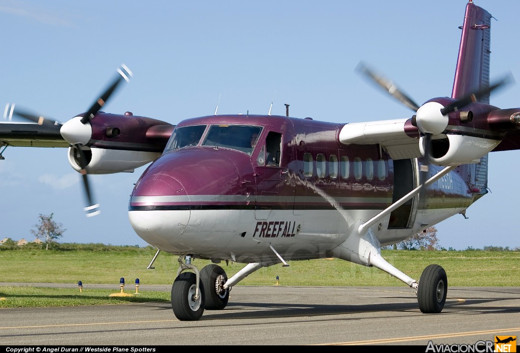 N166DH - De Havilland Canada DHC-6-100 Twin Otter - Freefall Express