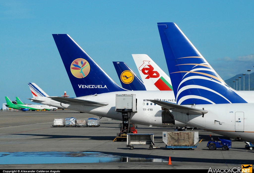 TF-FIB - Boeing 767-383/ER - Santa Bárbara Airlines