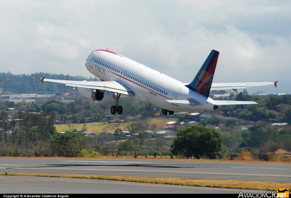 N464TA - Airbus A320-233 - TACA