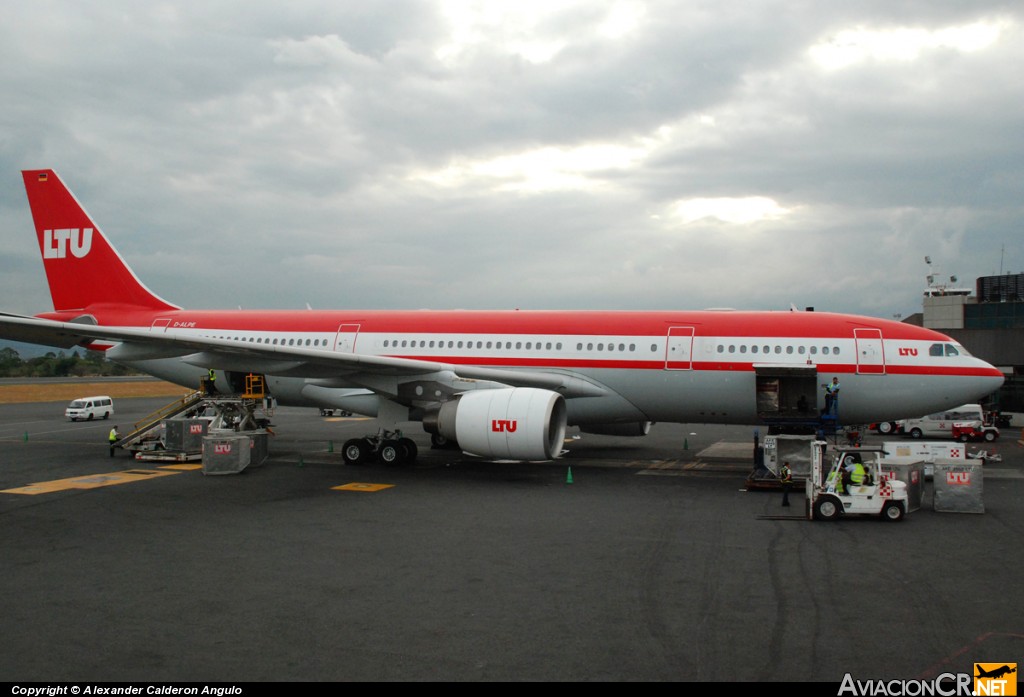 D-ALPE - Airbus A330-203 - LTU - Lufttransport-Unternehmen