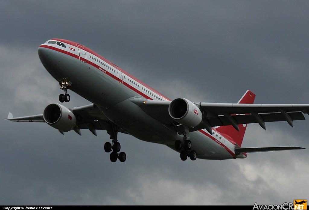 D-ALPE - Airbus A330-203 - LTU - Lufttransport-Unternehmen