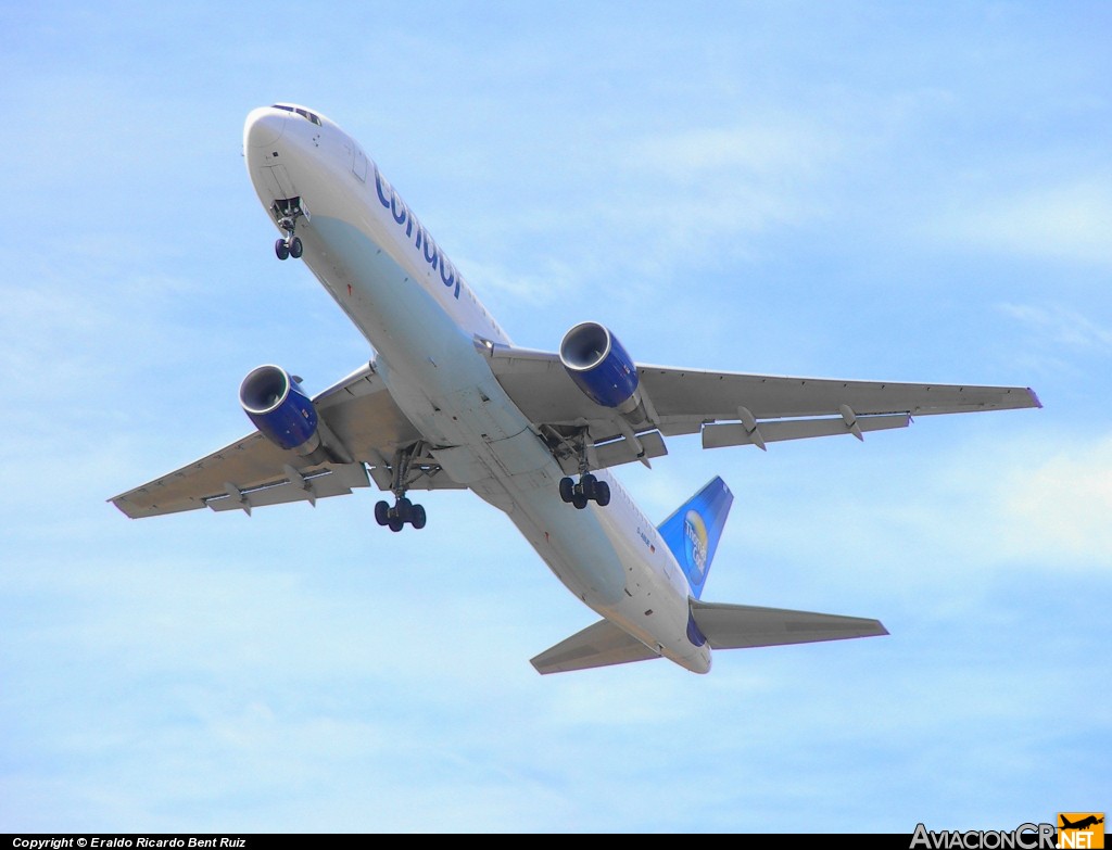 D-ABUE - Boeing 767-330/ER - Condor