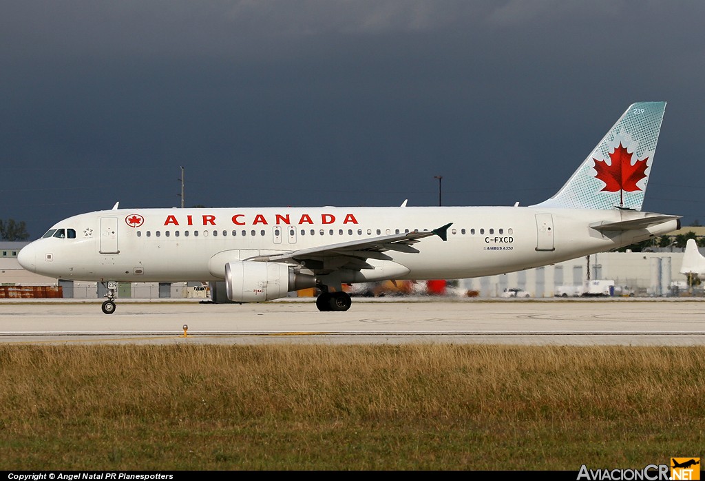 C-FXCD - Airbus A320-214 - Air Canada