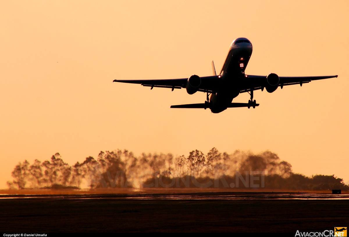 N467UP - Boeing 757-24A(PF) - UPS - United Parcel Service
