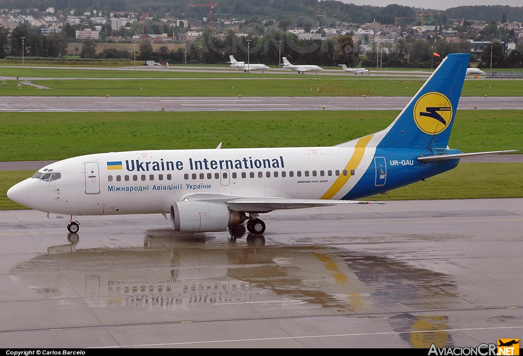 UR-GAU - Boeing 737-5Y0 - Ukraine International