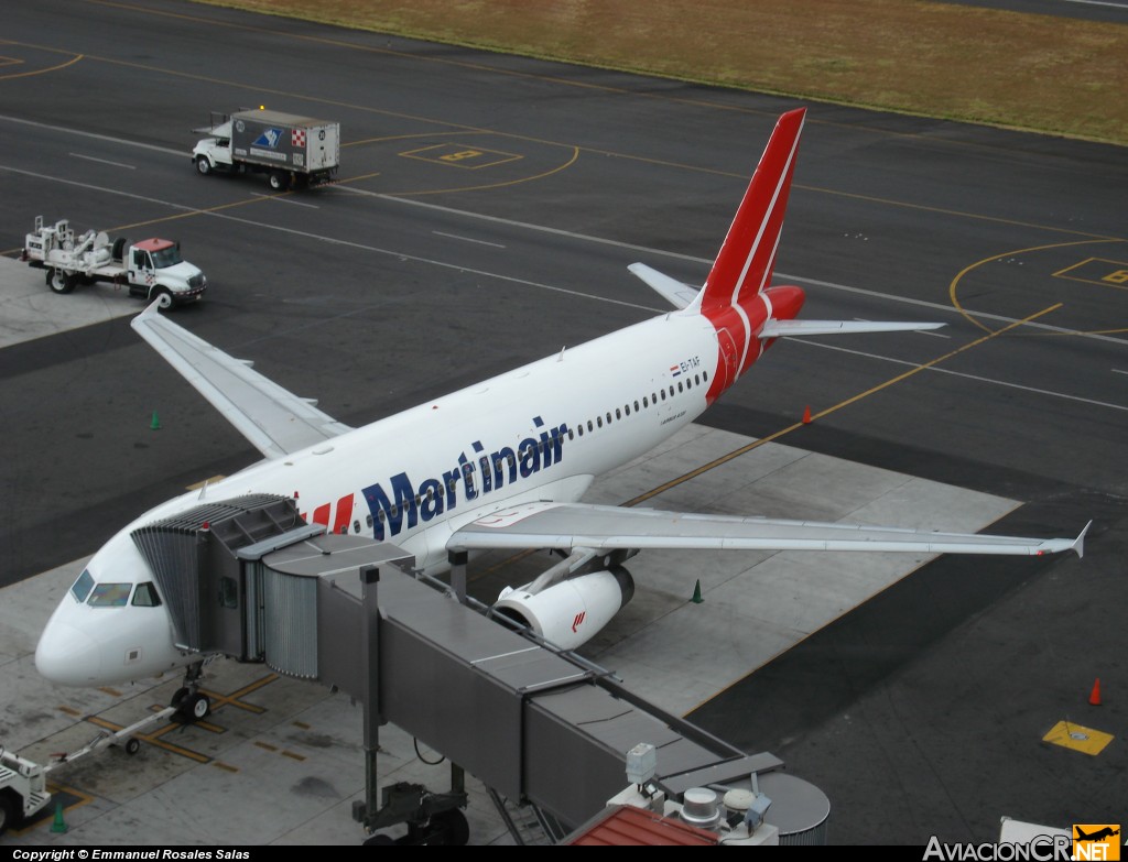 EI-TAF - Airbus A320-233 - Martinair