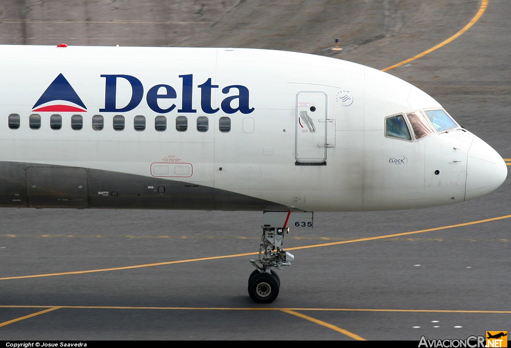 N635DL - B757-232 - Delta Air Lines