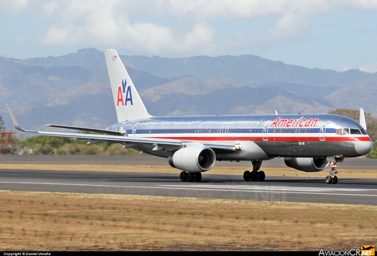 N693AA - Boeing 757-223 - American Airlines