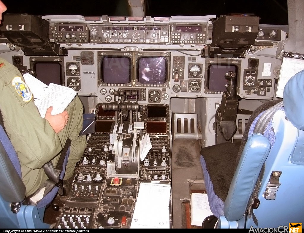 02-0106 - Boeing C-17 Globemaster (Genérico) - U.S. Air Force